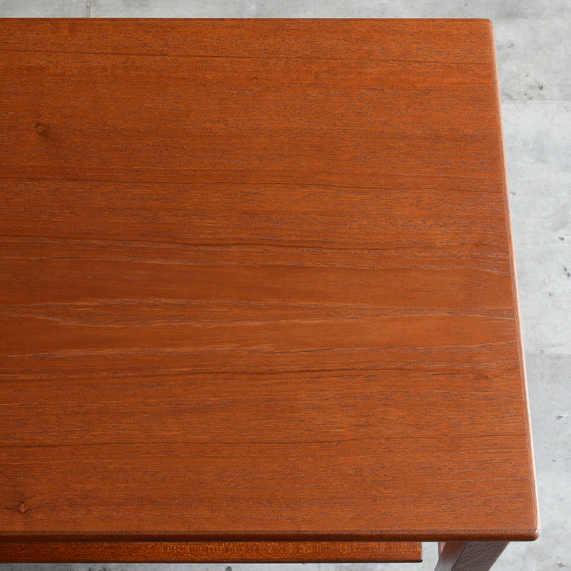 デンマーク　チーク サイドテーブル 3-44(ウッドオイル仕上）