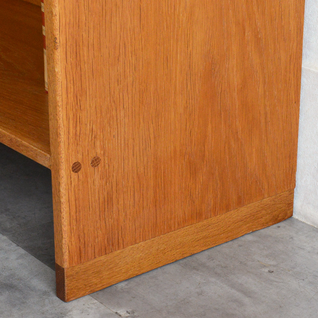 Hans J. Wegner(ハンス・ウェグナー）　RY8ブックシェルフ5-191