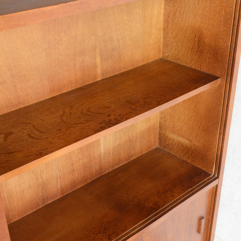 ミッドセンチュリー ヴィンテージ　ガラスキャビネット97(木扉付）