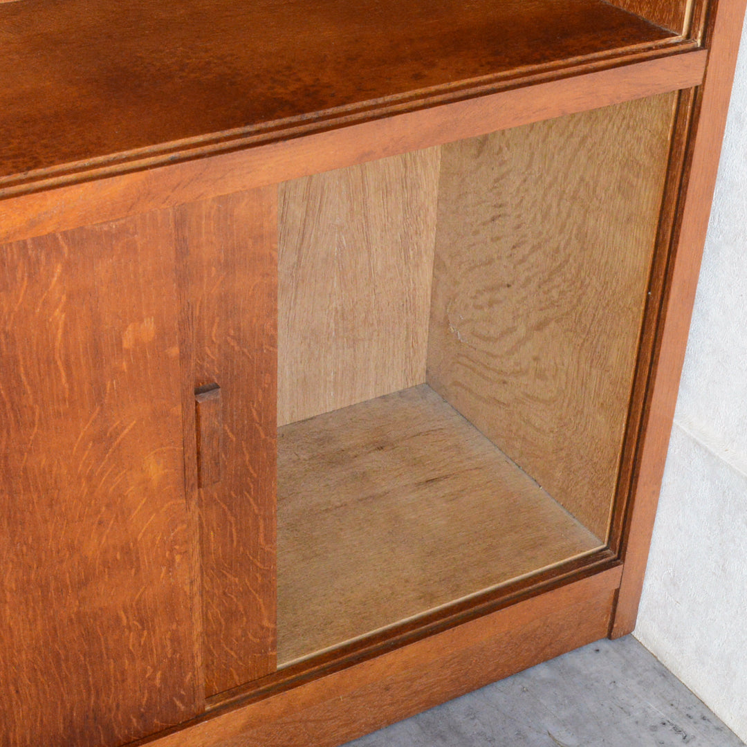 ミッドセンチュリー ヴィンテージ　ガラスキャビネット97(木扉付）