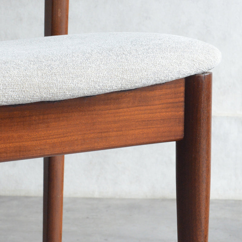 ヴィンテージ ダイニングチェア （アイボリー）06