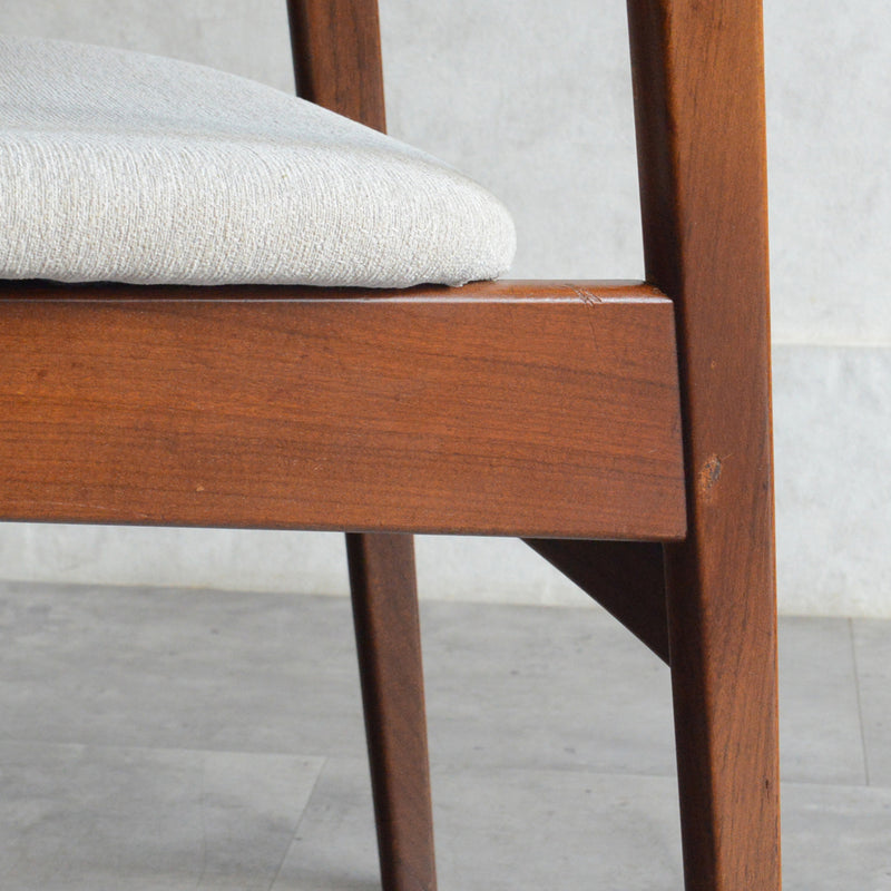 ヴィンテージ ダイニングチェア （アイボリー）06