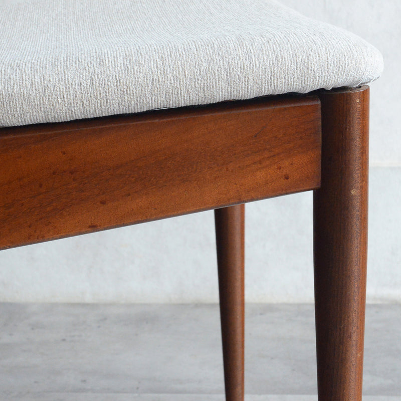 ヴィンテージ ダイニングチェア （アイボリー）06