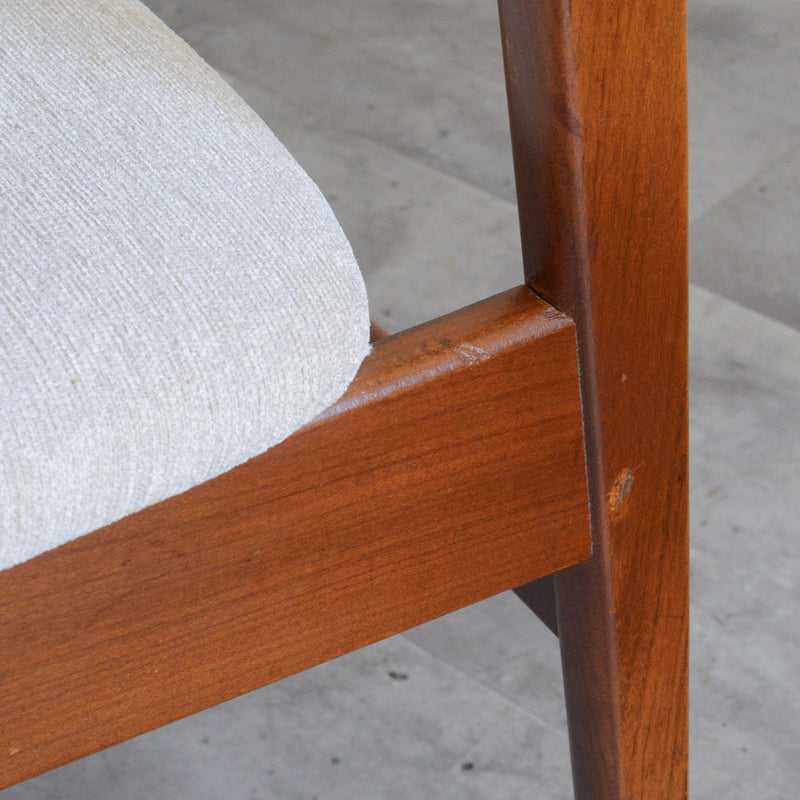 ヴィンテージ ダイニングチェア （アイボリー）06