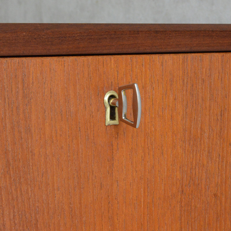 デンマークヴィンテージ  チーク４段チェスト 6-71