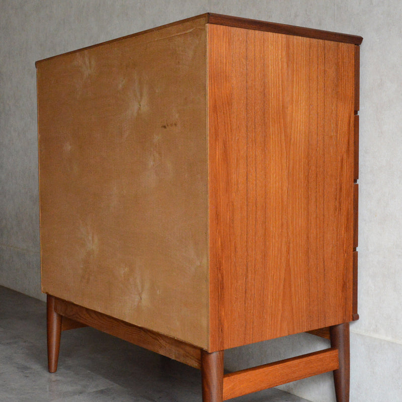 デンマークヴィンテージ  チーク４段チェスト 6-71