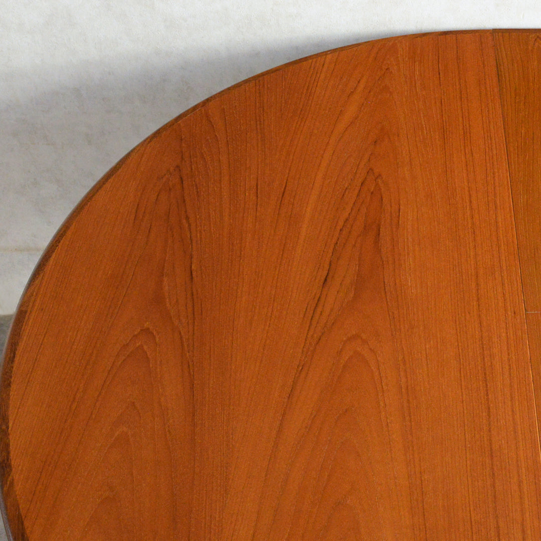 G-PLANジープラン エクステンション ラウンドダイニングテーブル 108(天板剥離再塗装）