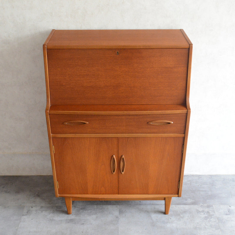 Jentique  ジェンティーク　ビューロー　17(鍵付）