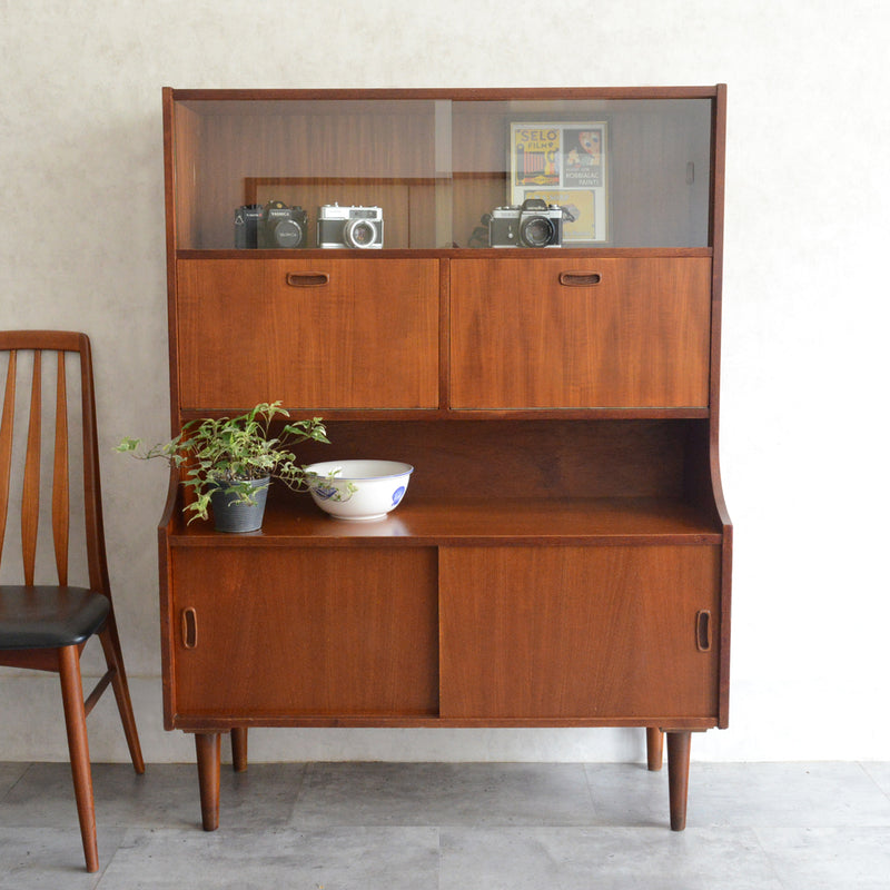 ミッドセンチュリー ヴィンテージ ハイサイドボード/カップボード 09（天板剥離再塗装済）