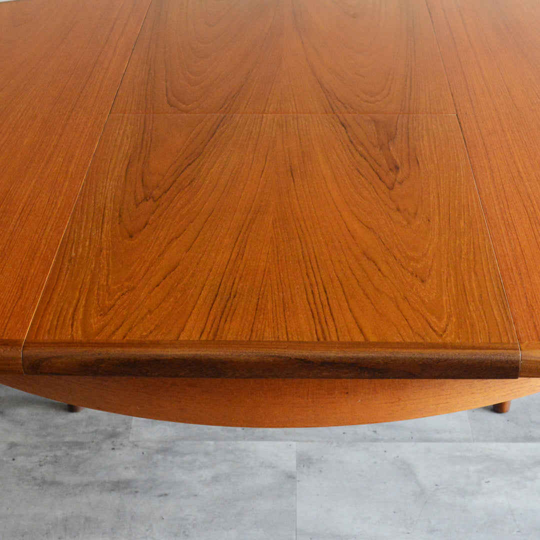 G-PLANジープラン エクステンション ラウンドダイニングテーブル 108(天板剥離再塗装）