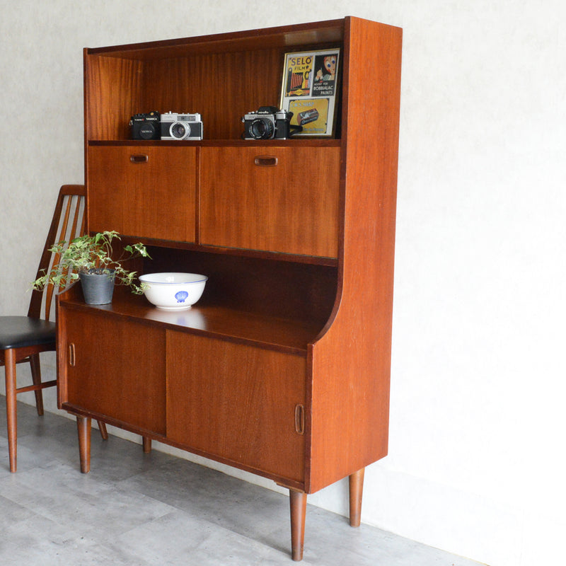 ミッドセンチュリー ヴィンテージ ハイサイドボード/カップボード 09（天板剥離再塗装済）