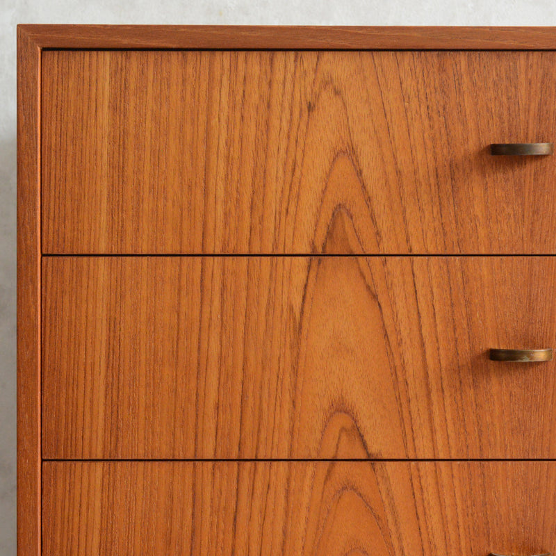 デンマークヴィンテージ  チーク４段スモールチェスト 6-75