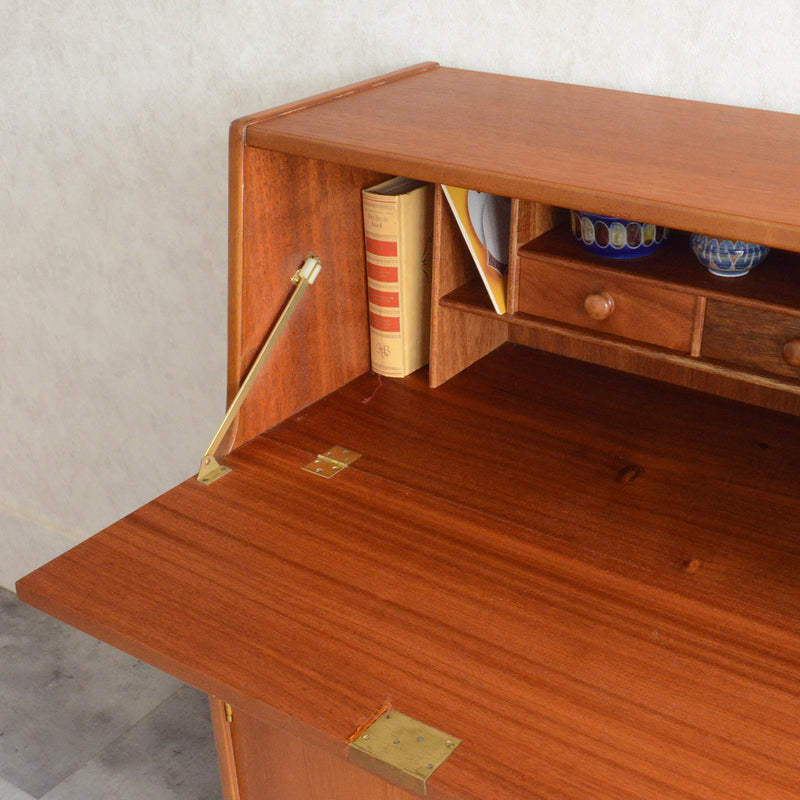 Jentique  ジェンティーク　ビューロー　17(鍵付）