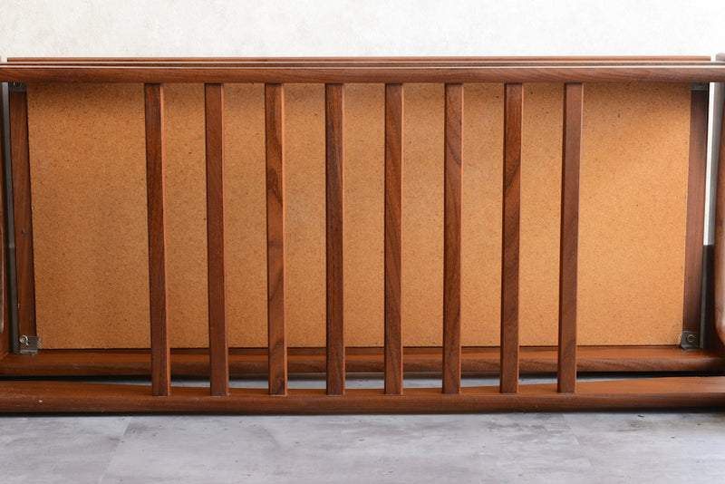 デンマークヴィンテージ　タイルトップローテーブル