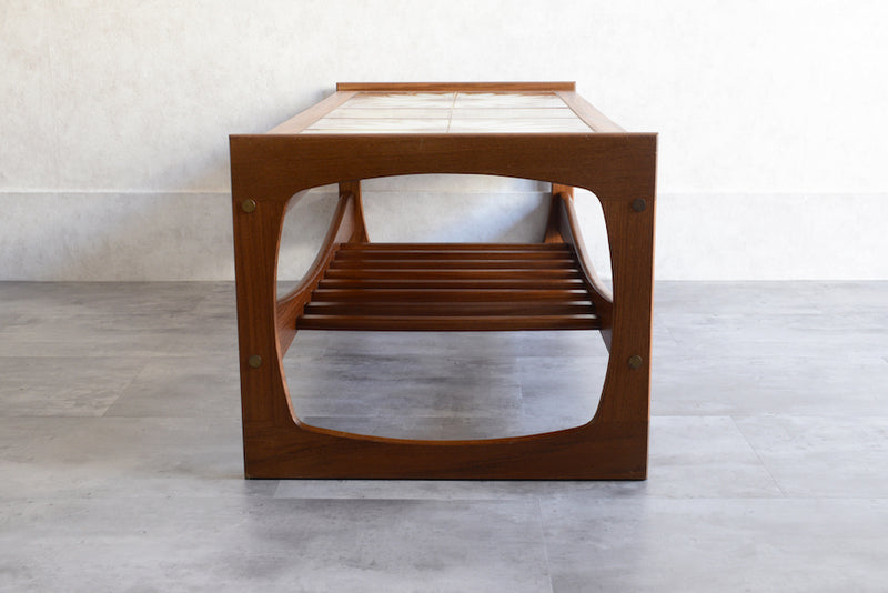 デンマークヴィンテージ　タイルトップローテーブル