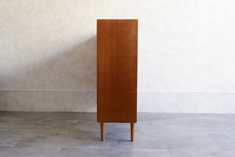 チークガラスキャビネット　イギリス　ヴィンテージ