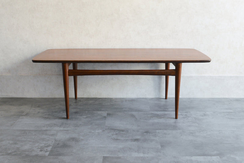 60Ｓミッドセンチュリー　チーク ローテーブル01