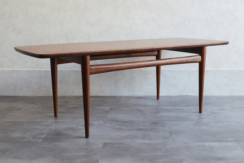 60Ｓミッドセンチュリー　チーク ローテーブル01