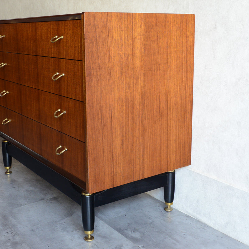 G-PLAN ジープラン Tola&Black チェスト 02