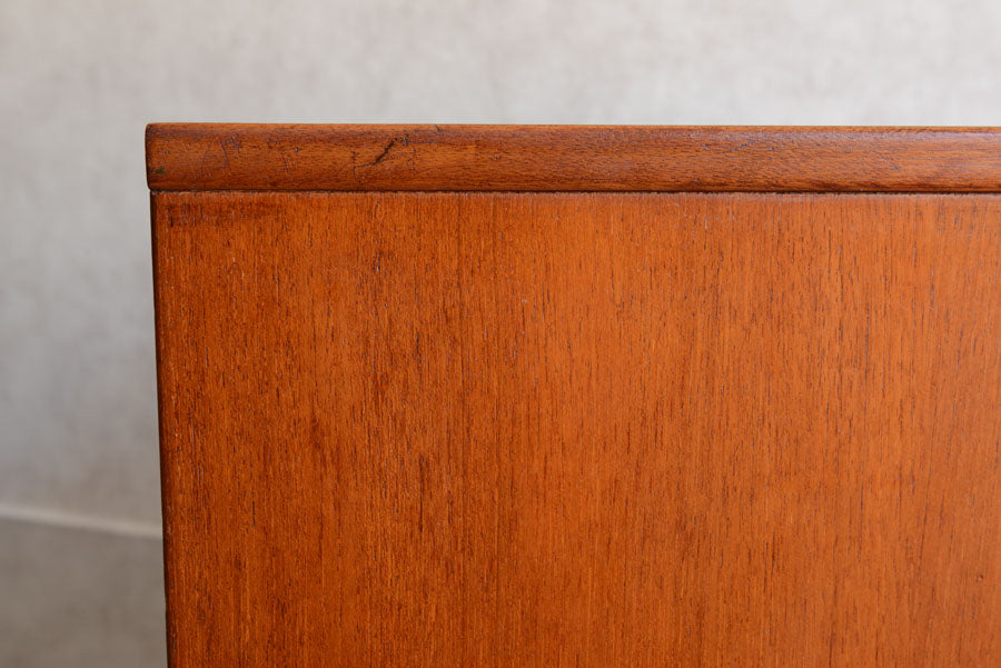 STAG　スタッグ　サイドテーブル