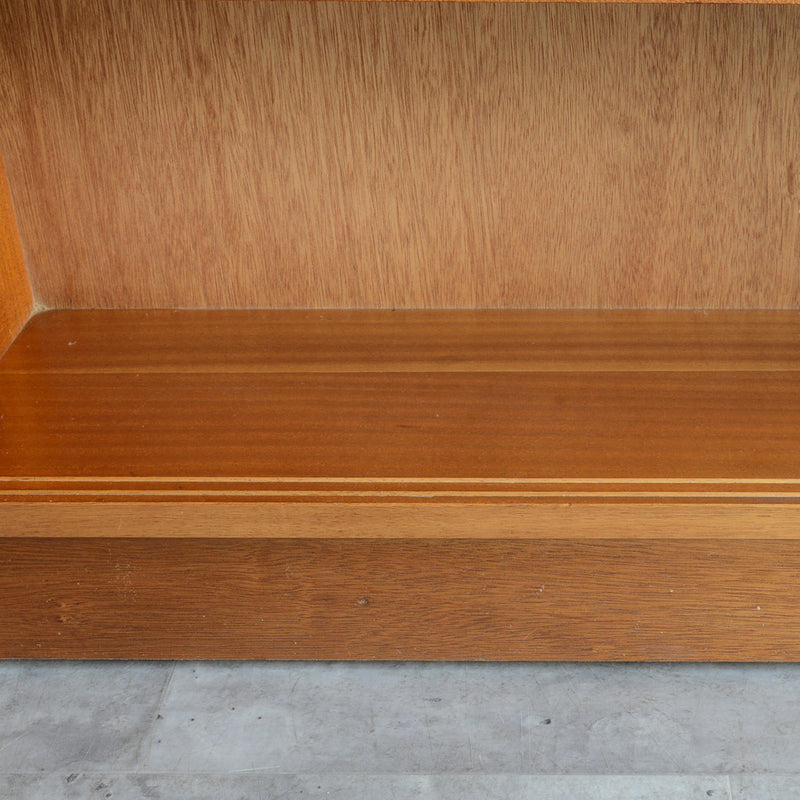 60S Herbert E. Gibbs ガラスキャビネット 35