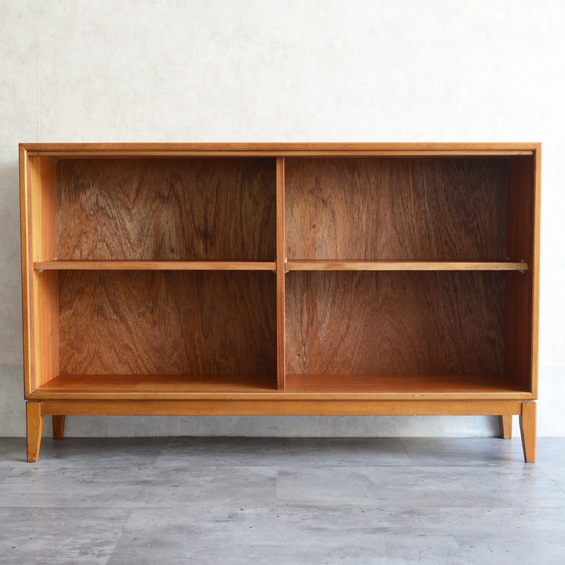 Herbert E. Gibbs（ハーバートE.ギブス）ガラスキャビネット22(木扉付)