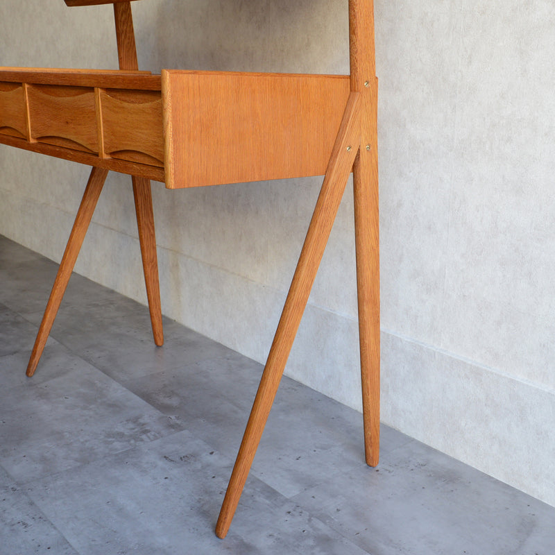 デンマークヴィンテージ　Arne Vodder　ドレッシングデスク