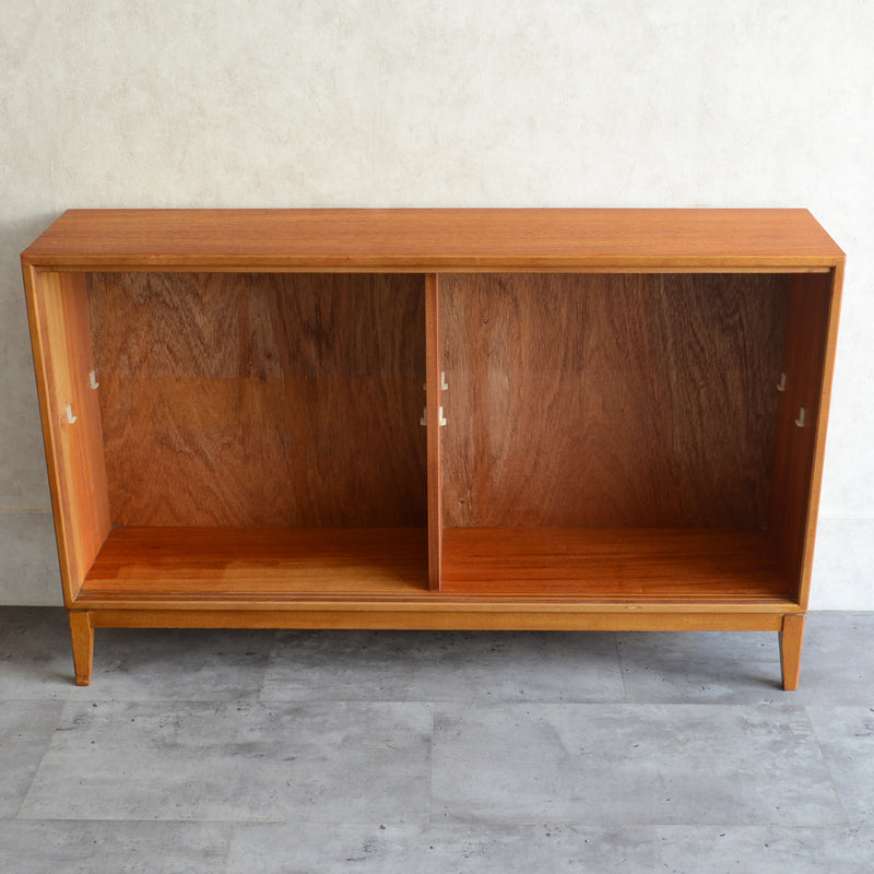 Herbert E. Gibbs（ハーバートE.ギブス）ガラスキャビネット22(木扉付)