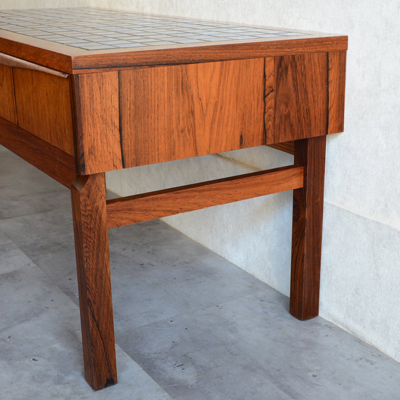 デンマーク ヴィンテージ ブルータイルチェスト5-5(ローズウッド）