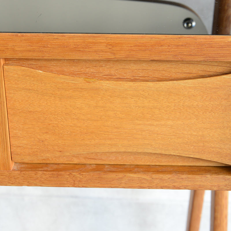 デンマークヴィンテージ　Arne Vodder　ドレッシングデスク
