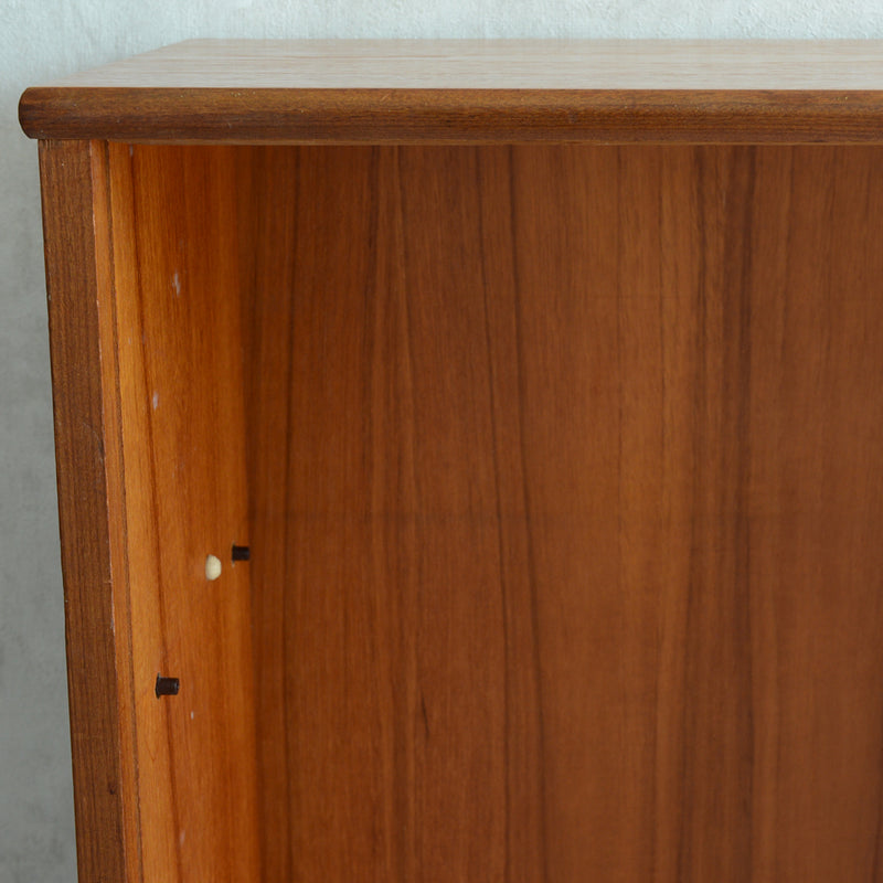 Turnidge  ターニッジ　ガラスキャビネット 17 (木扉付）