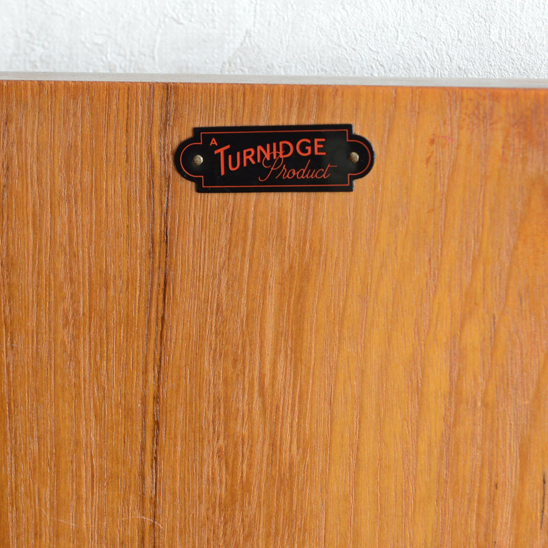 Turnidge  ターニッジ　ガラスキャビネット 17 (木扉付）