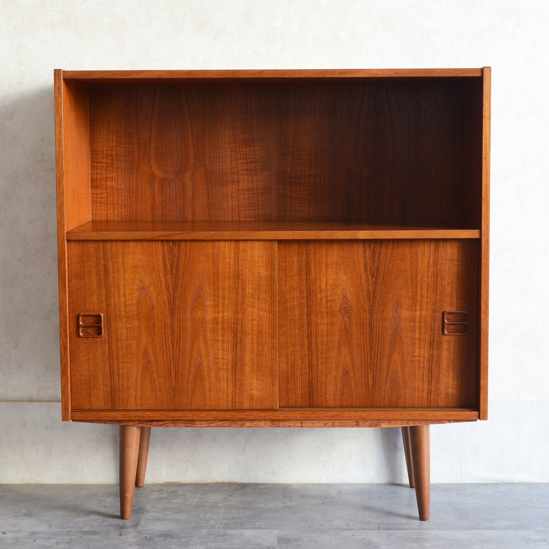 デンマーク ヴィンテージシェルフ 5-5木扉付