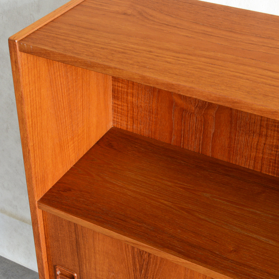 デンマーク ヴィンテージシェルフ 5-5木扉付