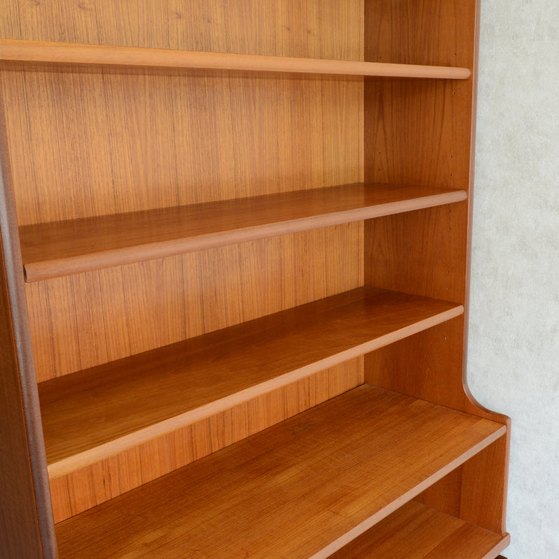 Nathan ネイサン トールキャビネット 24