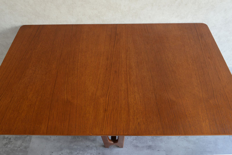 Jentique　ジェンティーク　ゲートレッグダイニングテーブル01