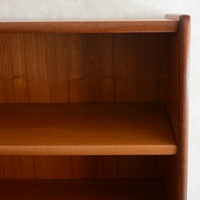 Nathan ネイサン トールキャビネット 24