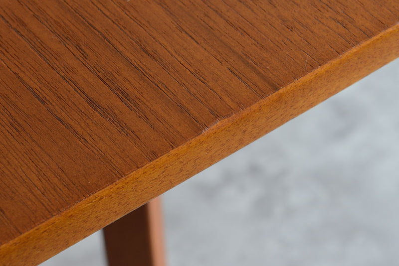 Jentique　ジェンティーク　ゲートレッグダイニングテーブル01