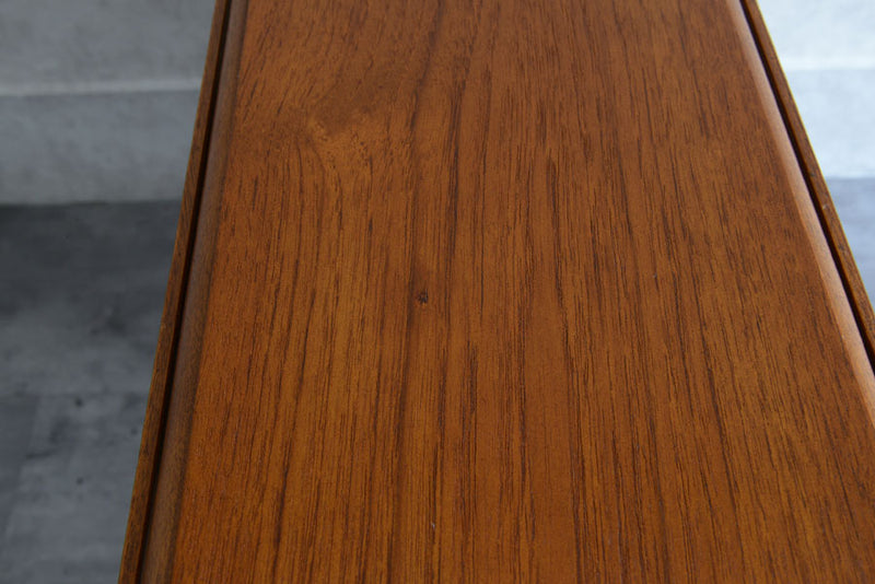 Jentique　ジェンティーク　ゲートレッグダイニングテーブル01