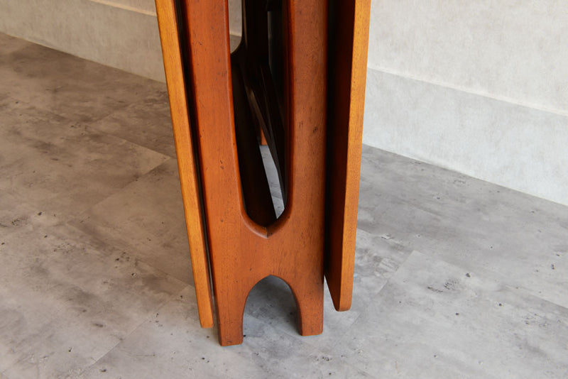 Jentique　ジェンティーク　ゲートレッグダイニングテーブル01