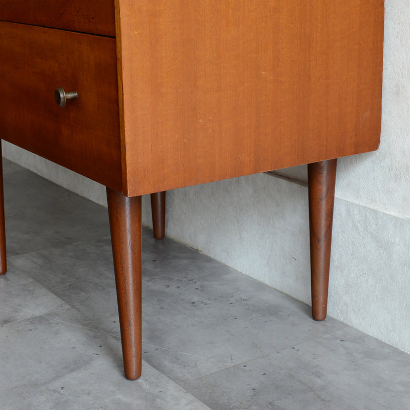 60s チェスト04 (3段脚付）