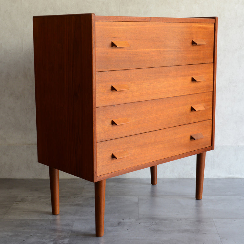 デンマークヴィンテージ ドレッシングチェスト01