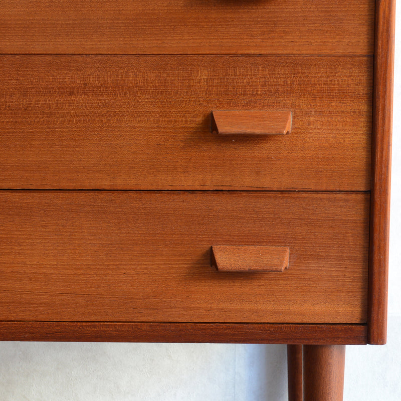 デンマークヴィンテージ ドレッシングチェスト01