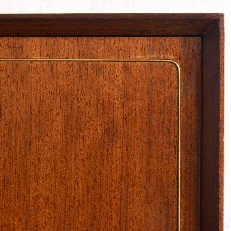 Beautility （ビューティリティ）ショートサイドボード