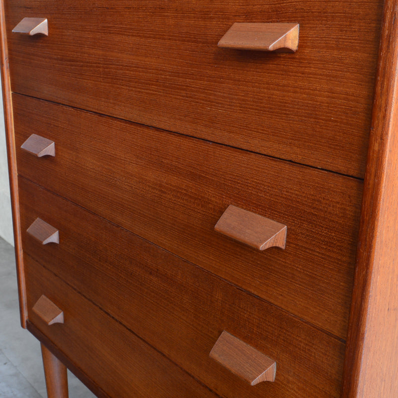 デンマークヴィンテージ ドレッシングチェスト01