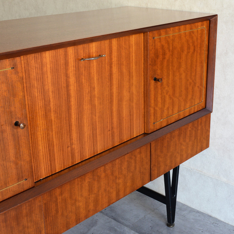 Beautility （ビューティリティ）ショートサイドボード