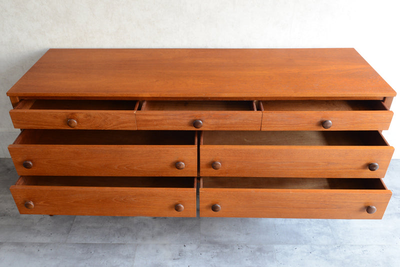 スウェーデン ヴィンテージ サイドボード 44