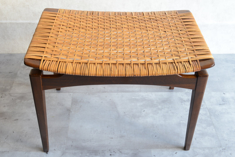 デンマーク ヴィンテージ　ラタンスツール