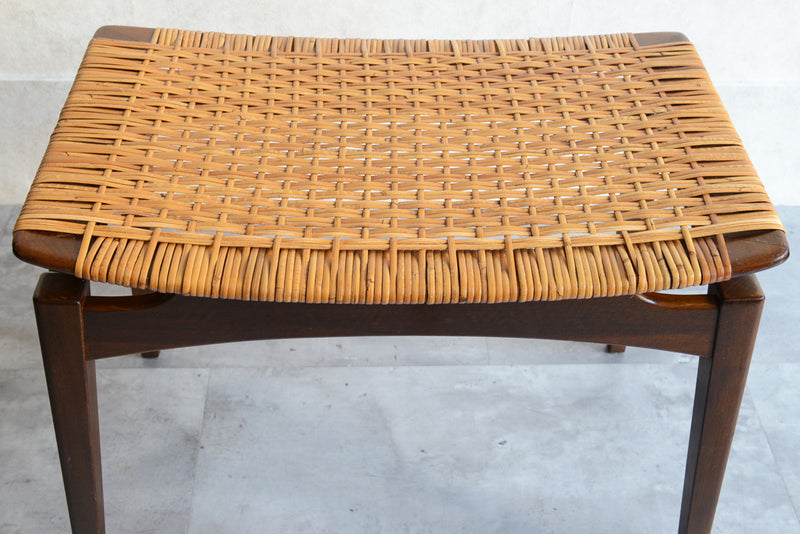 デンマーク ヴィンテージ　ラタンスツール