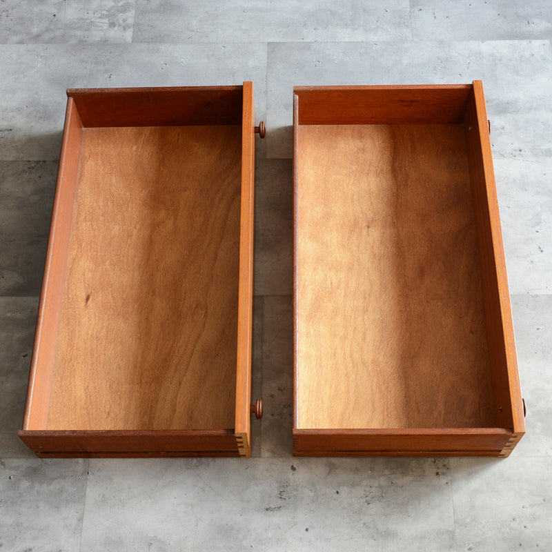 スウェーデン ヴィンテージ サイドボード 44